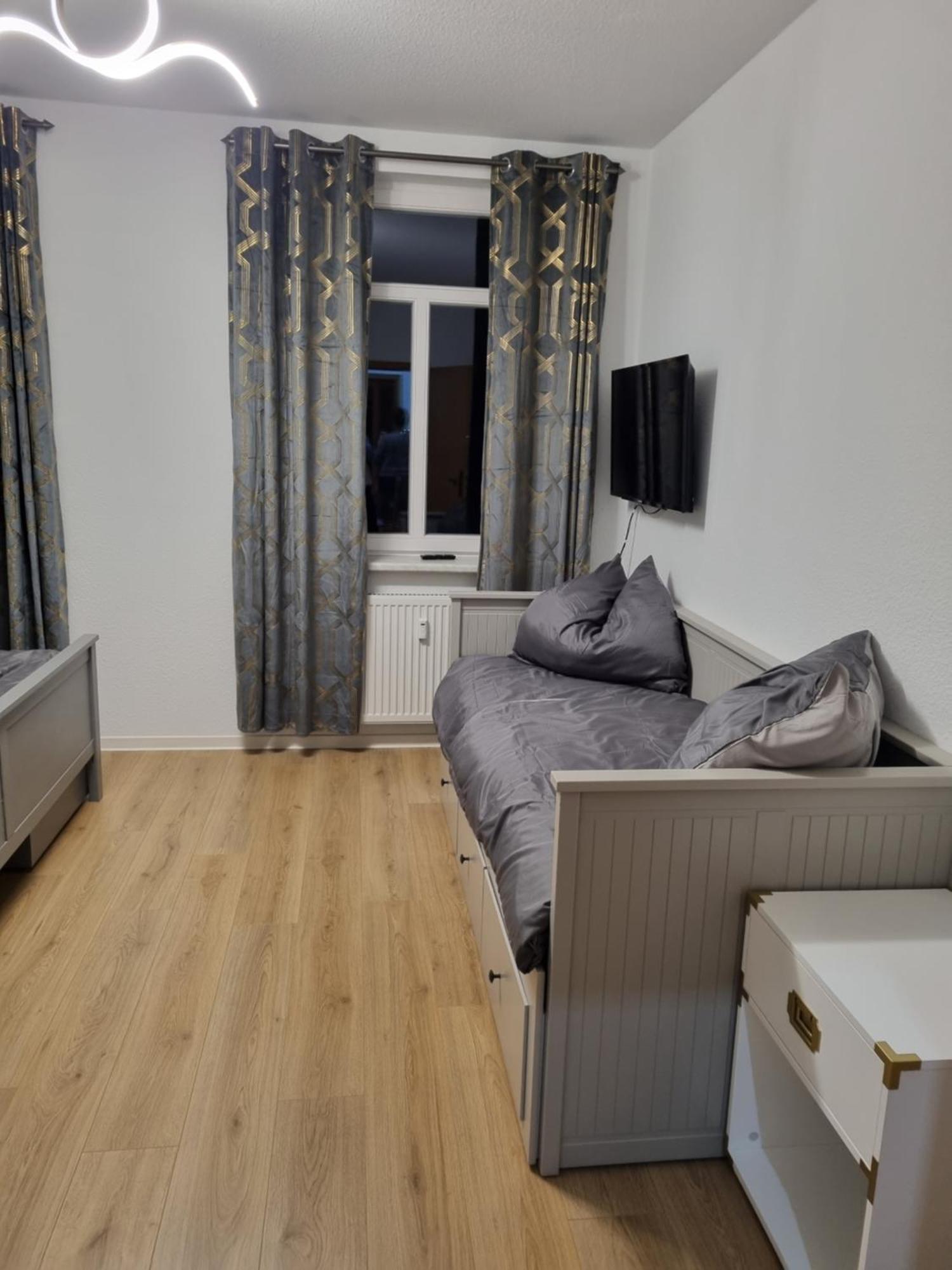 Ferienwohnung Im Villenviertel イルメナウ エクステリア 写真